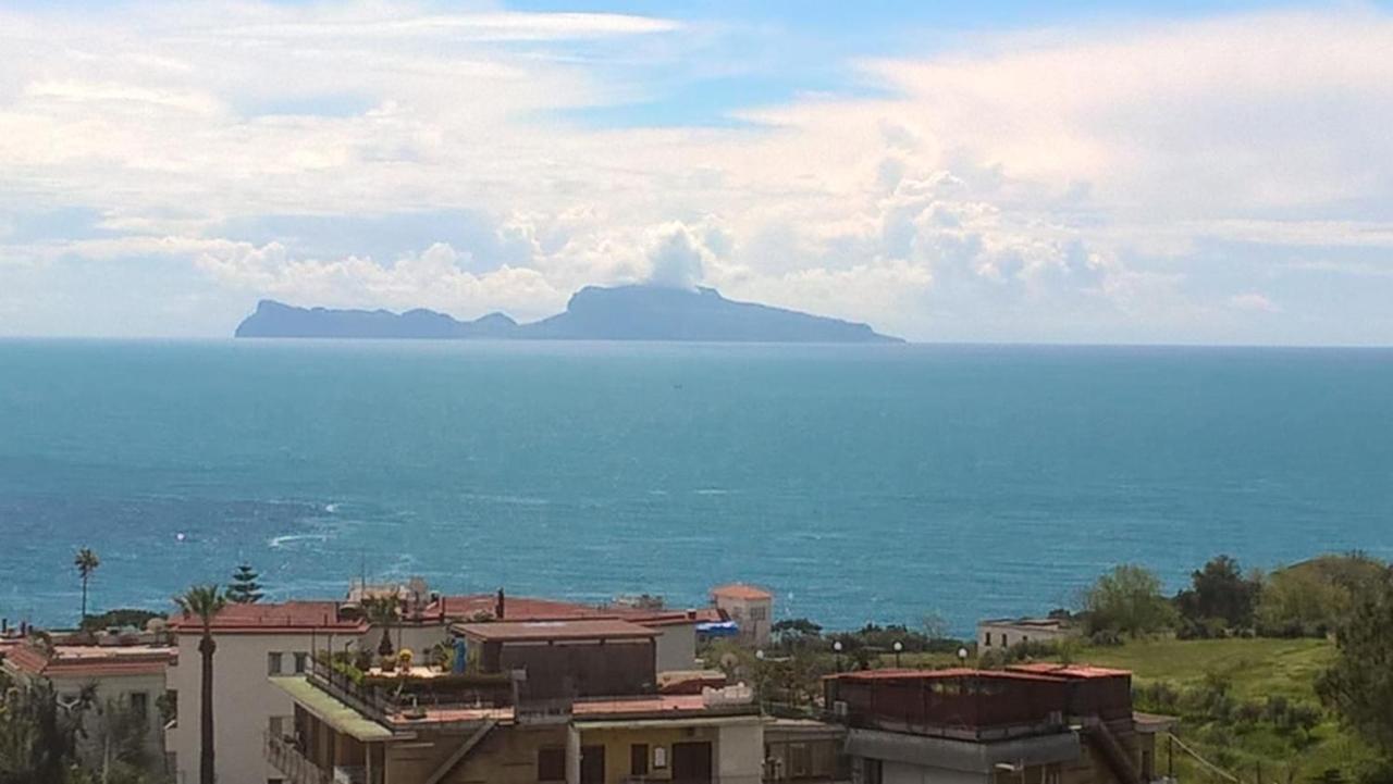 Posillipo: Soggiorno D'Incanto Apartment Napoli Exterior foto